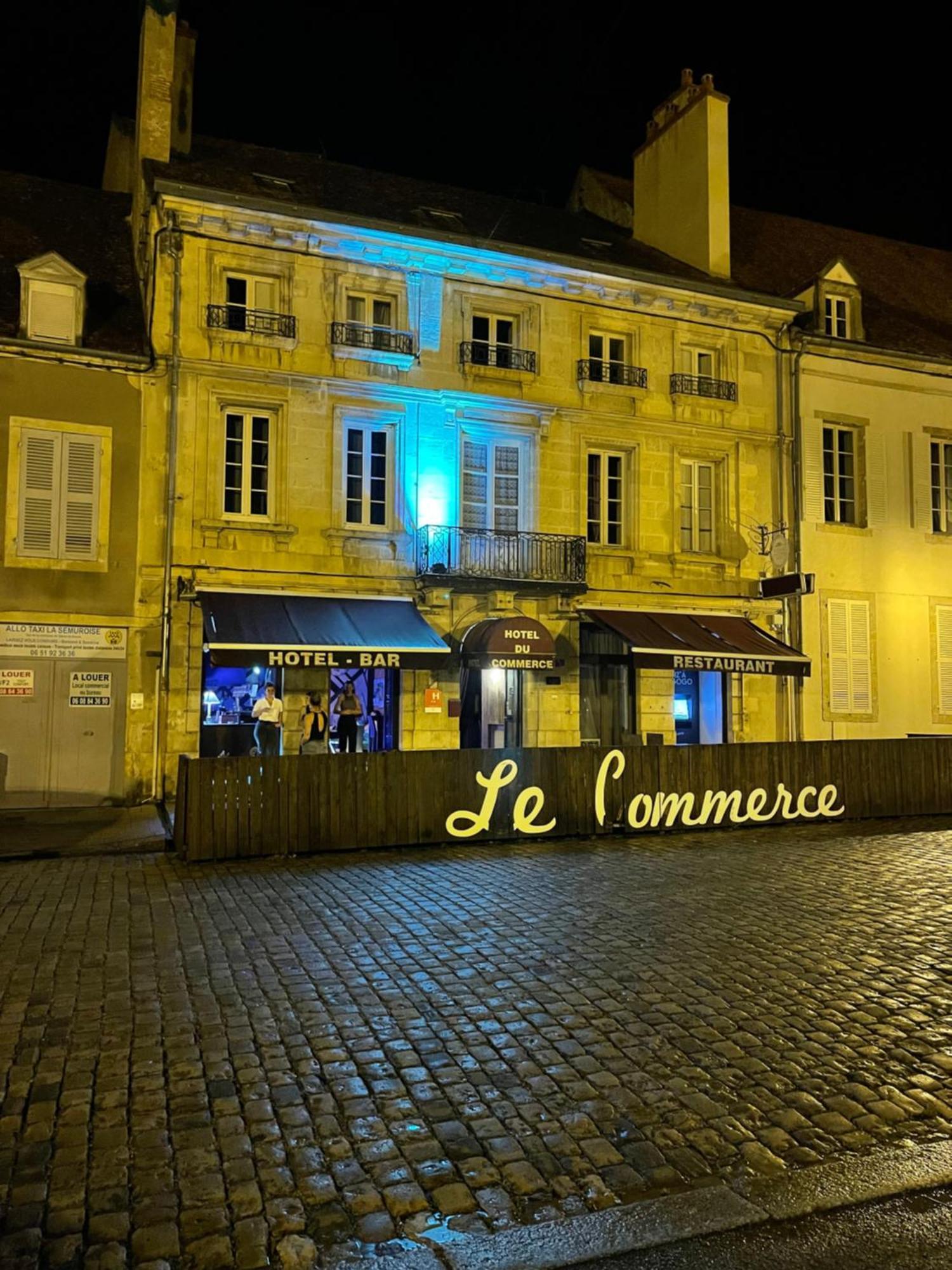 Hôtel du Commerce Semur-en-Auxois Exterior foto